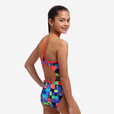 ★SENTI★Semi cut /flip turn over back /Swimsuit CK Structured Twist Low Back Swimsuit | Calvin Klein