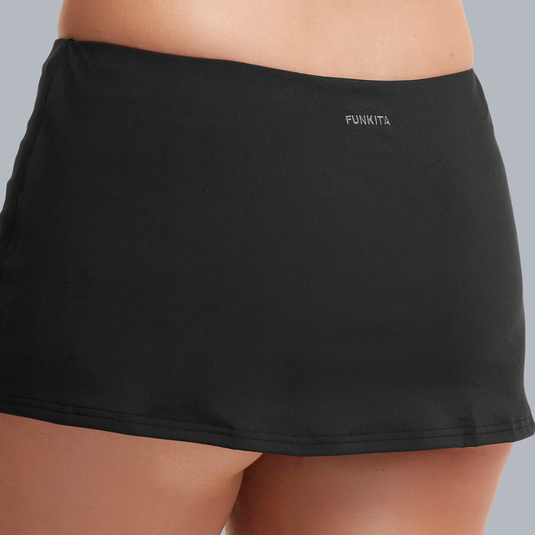 Still Black Ladies Water Skirt