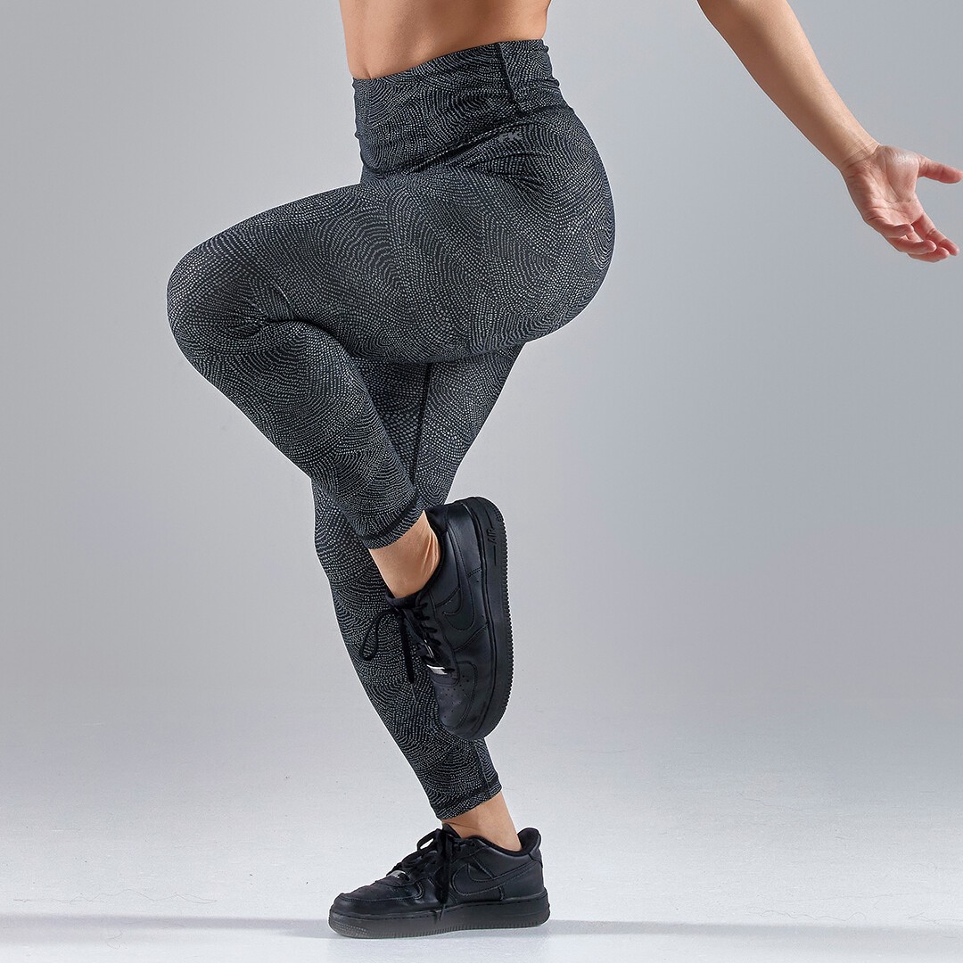 Totally Ingrained Ladies Hi Runner 7/8 Tight
