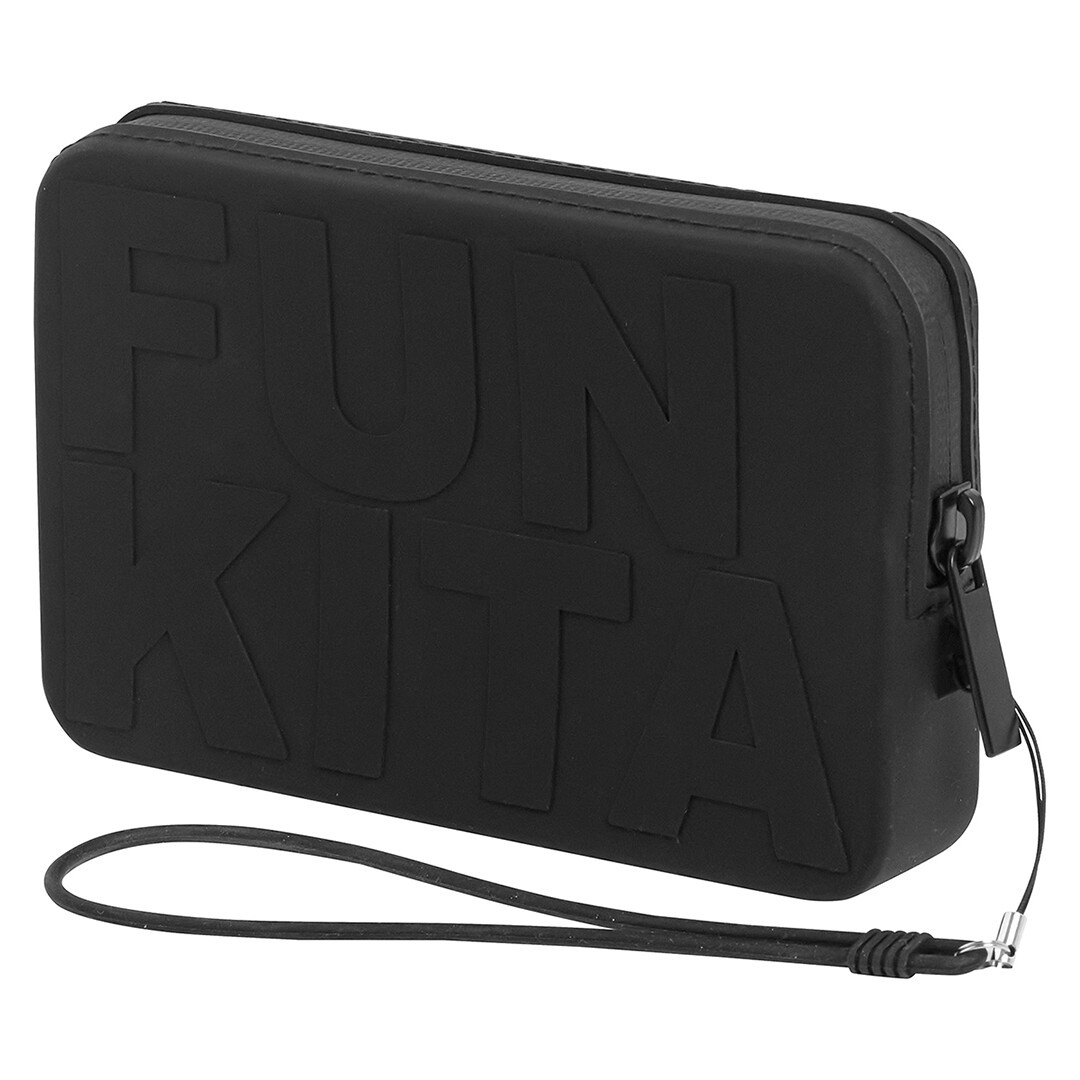 Wetta Preta  Catch Up Clutch Bag
