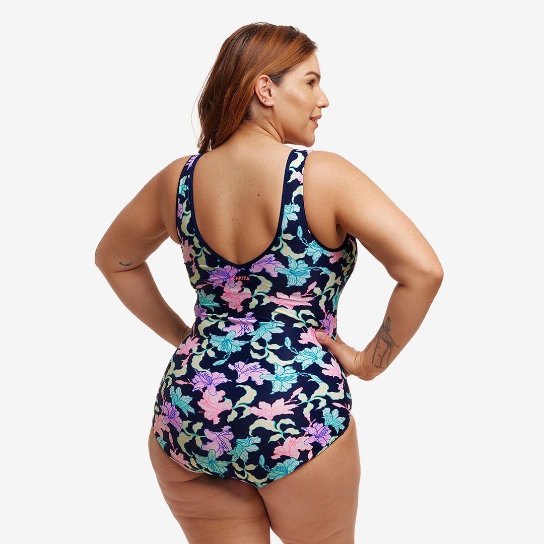 【HI FI FNK】(W) School Pleats One-piece Geometric Shirring High Neck Zip Front One Piece Swimsuit