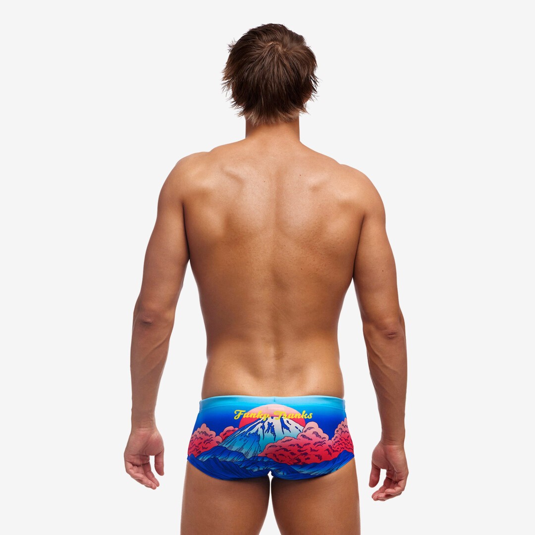 Hot mens swim trunks outlet